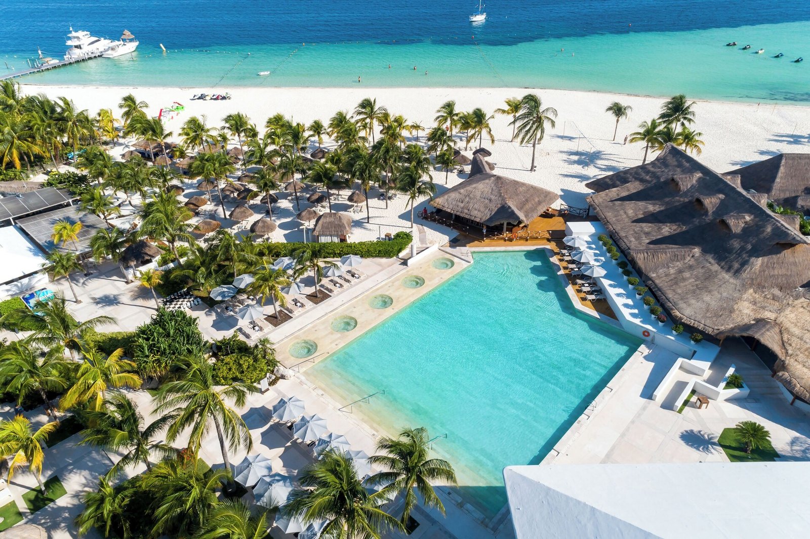 InterContinental Presidente Cancun Resort by IHG, the pool