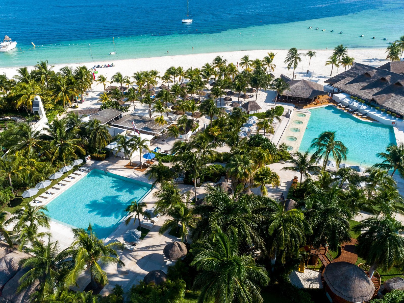InterContinental Presidente Cancun Resort by IHG, the pool