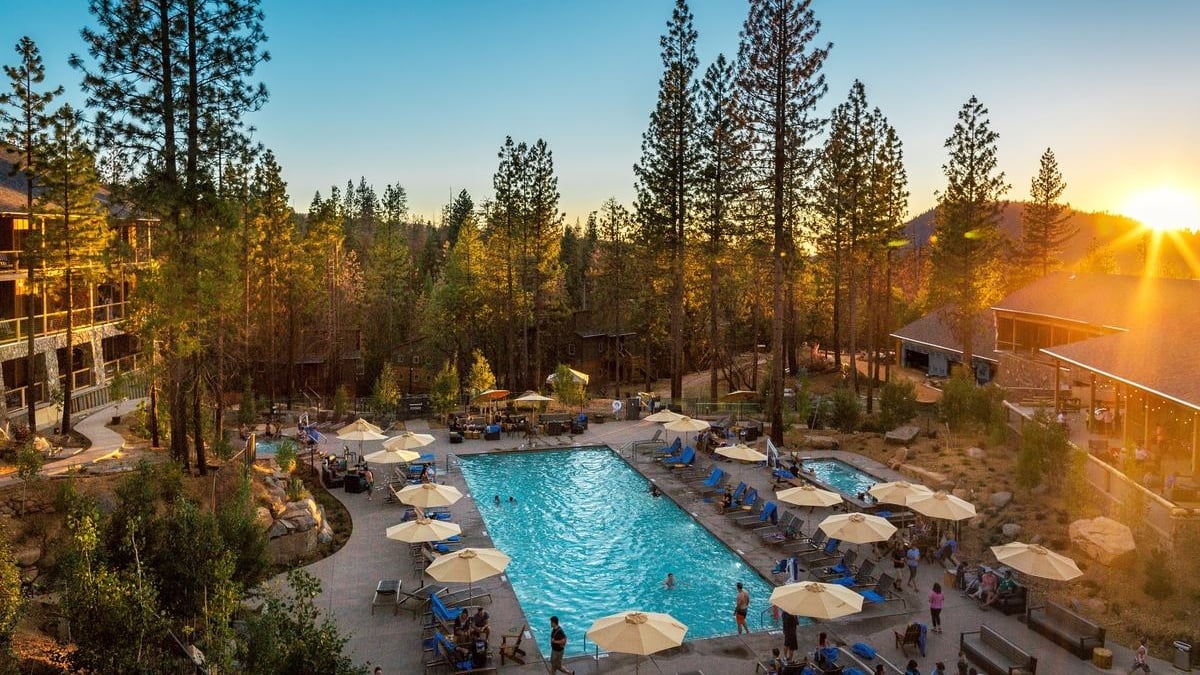 Rush Creek Lodge and Spa at Yosemite, the pool
