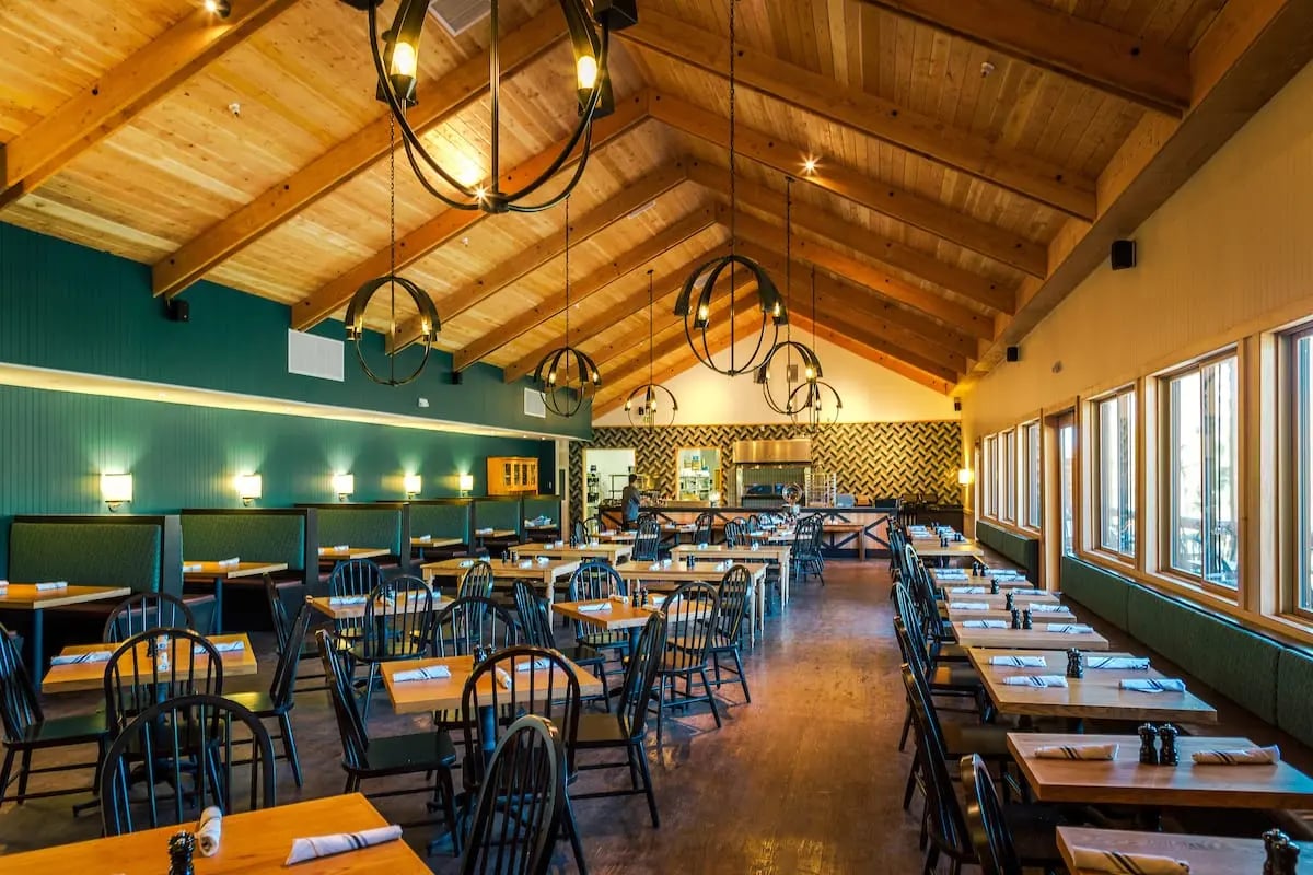 Rush Creek Lodge and Spa at Yosemite, the restaurant at rush creek