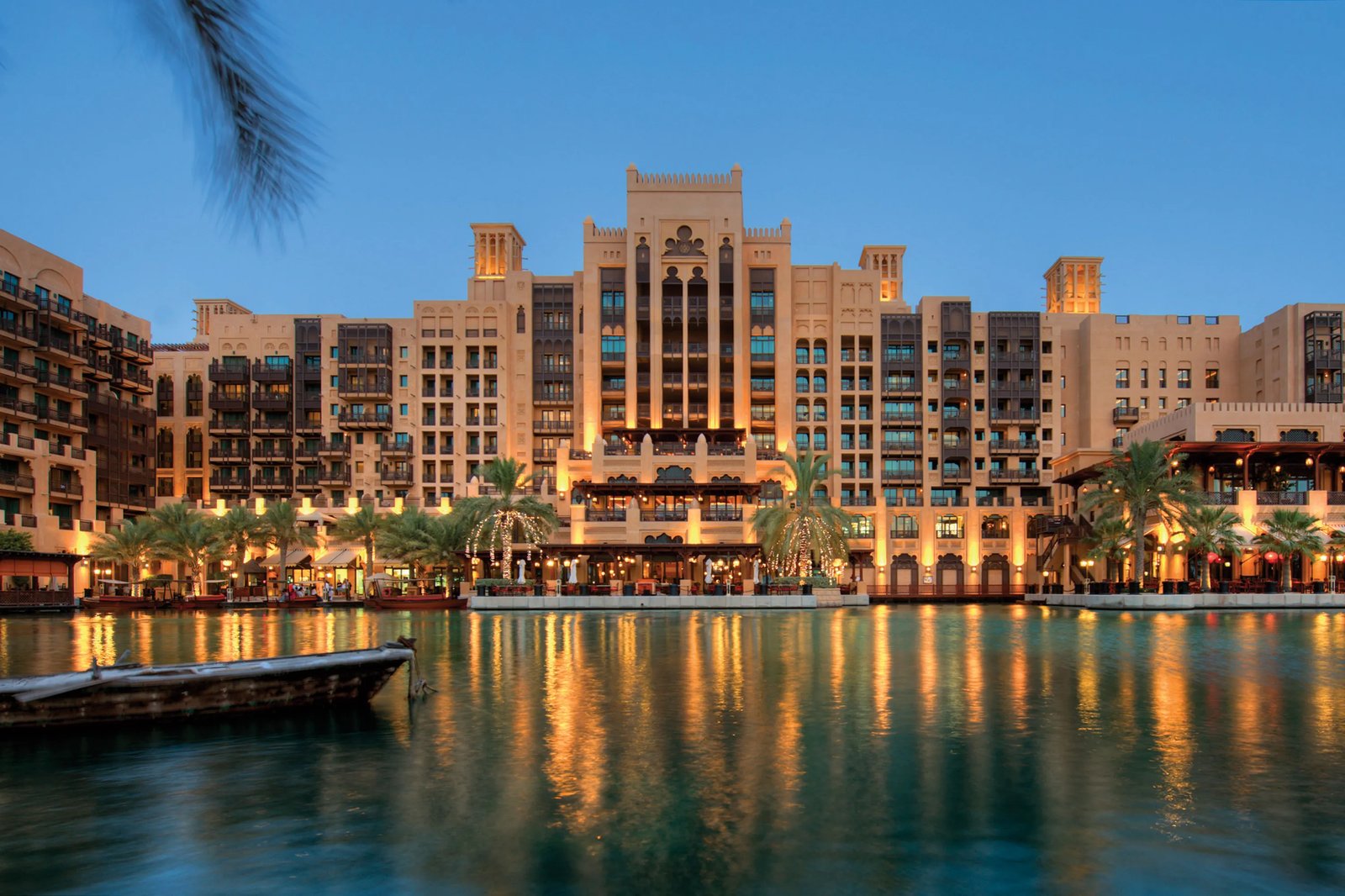 Jumeirah Mina A'Salam — vibe