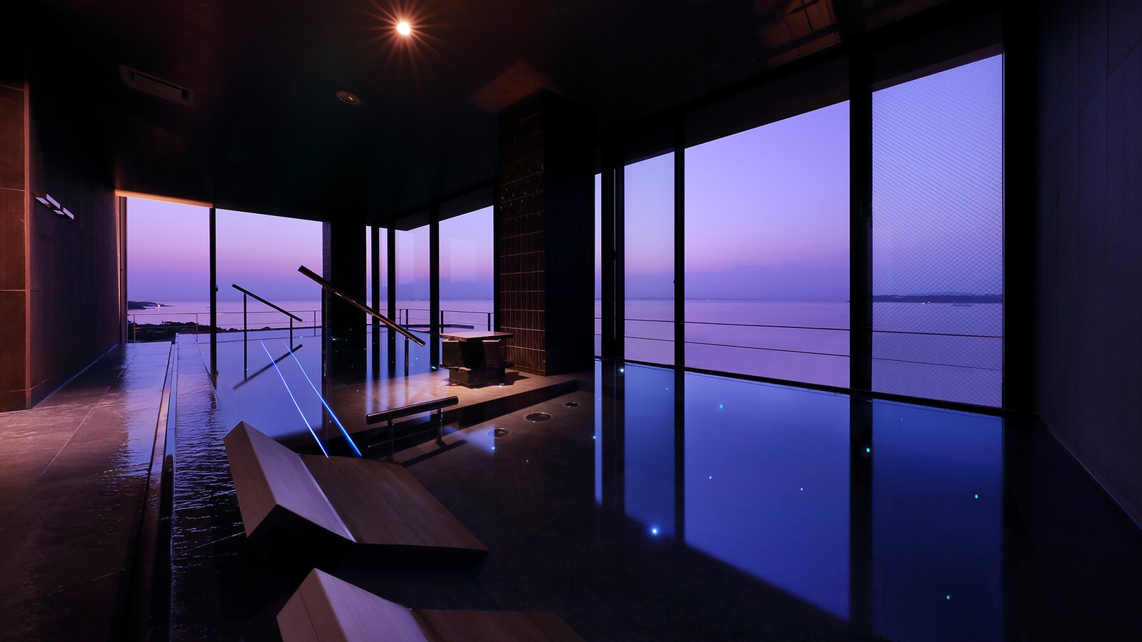 The Shinra, the spa