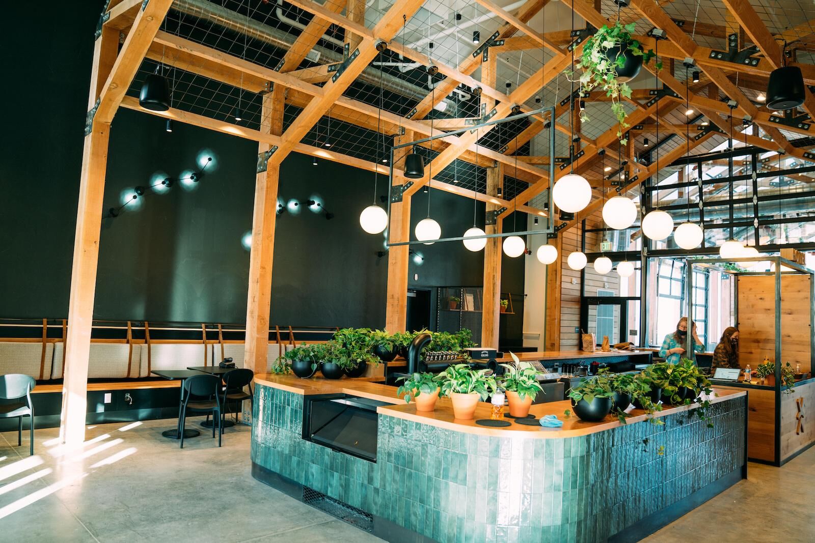 Kinship Landing, homa café + bar