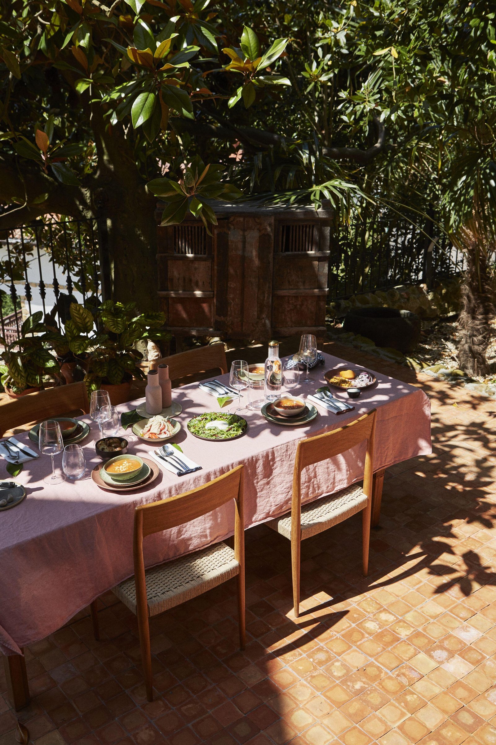 Hotel Boutique Mendi Argia, at the table