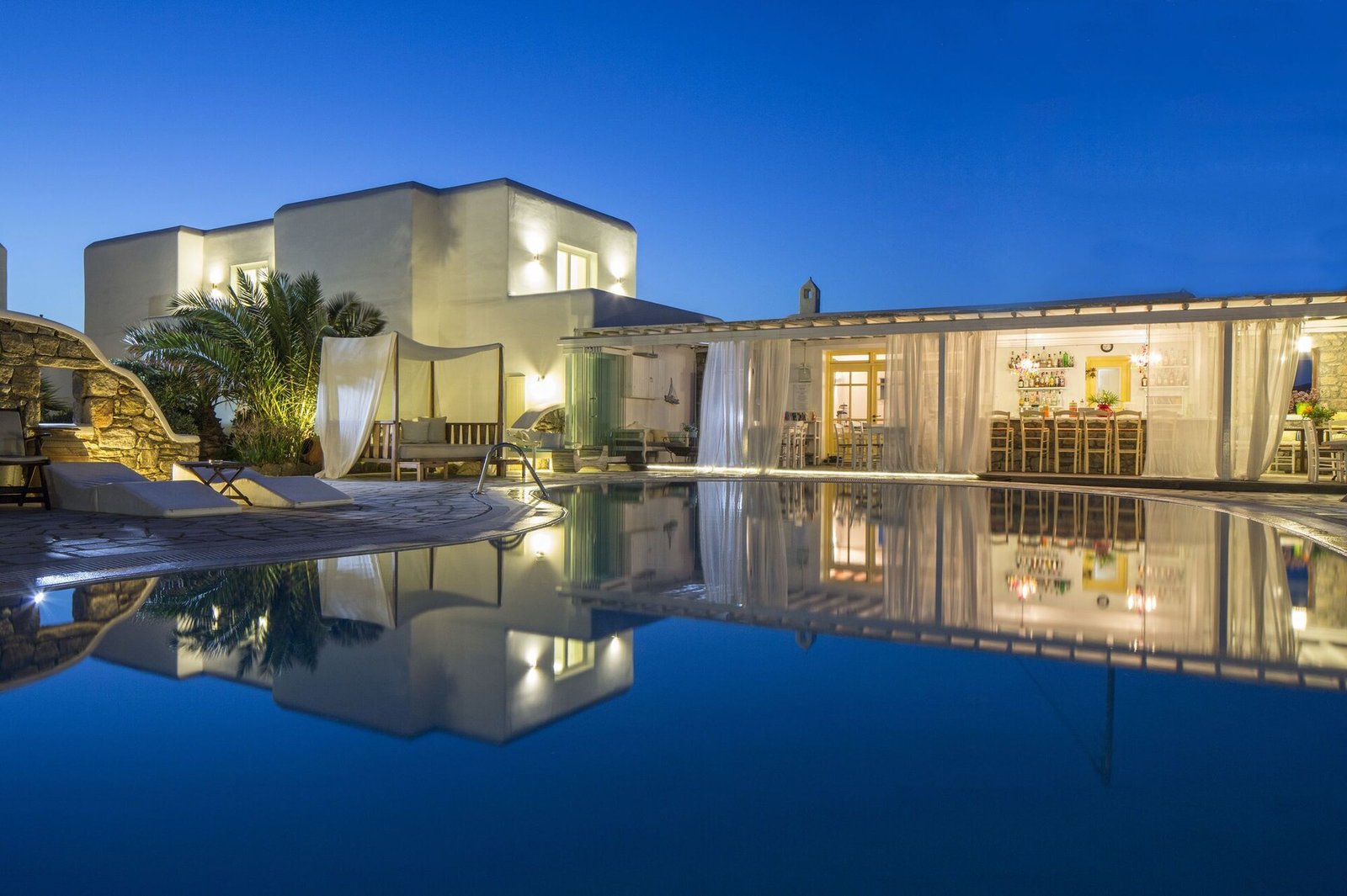 A Hotel Mykonos, the pool
