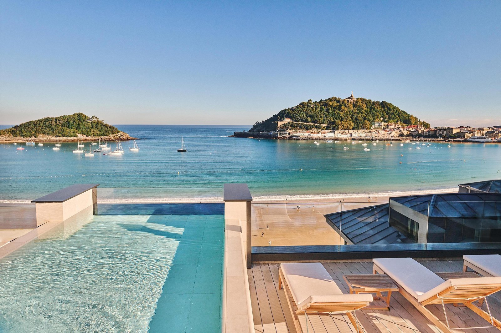 Nobu Hotel San Sebastián, the pool