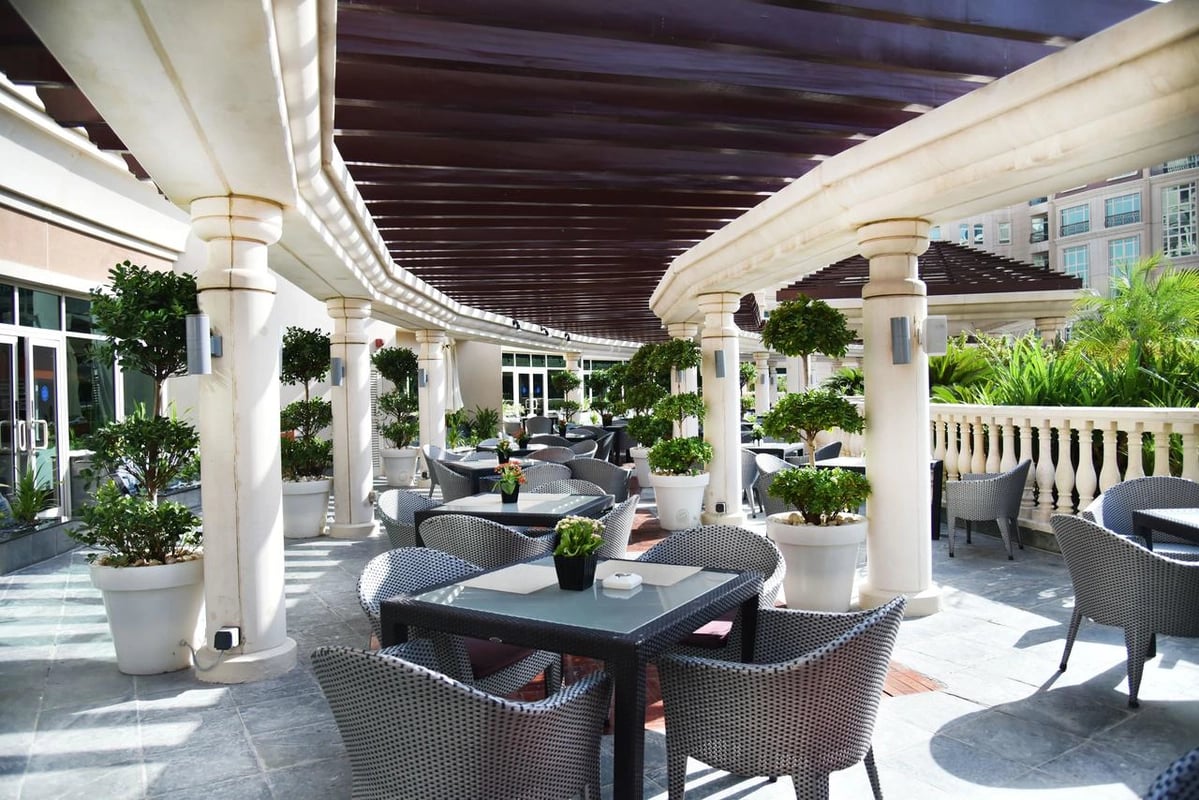 Swissôtel Al Murooj Dubai, at the table