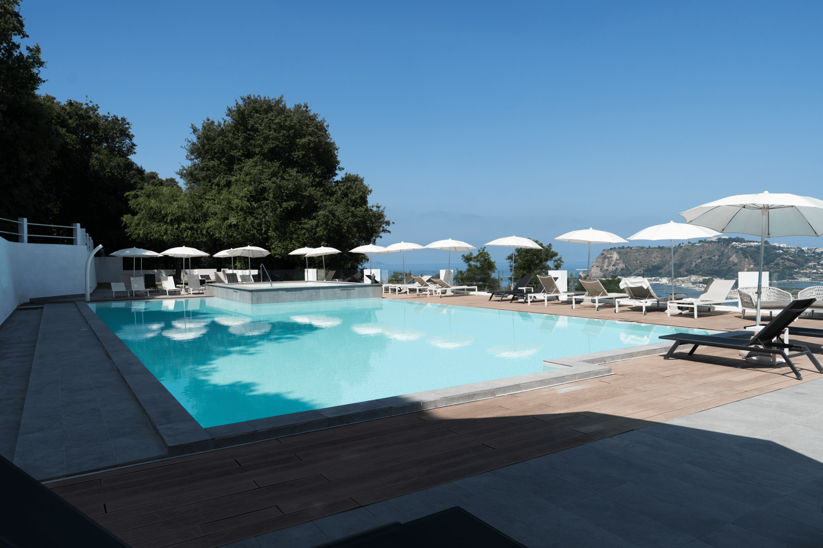 Cala Moresca, the pool