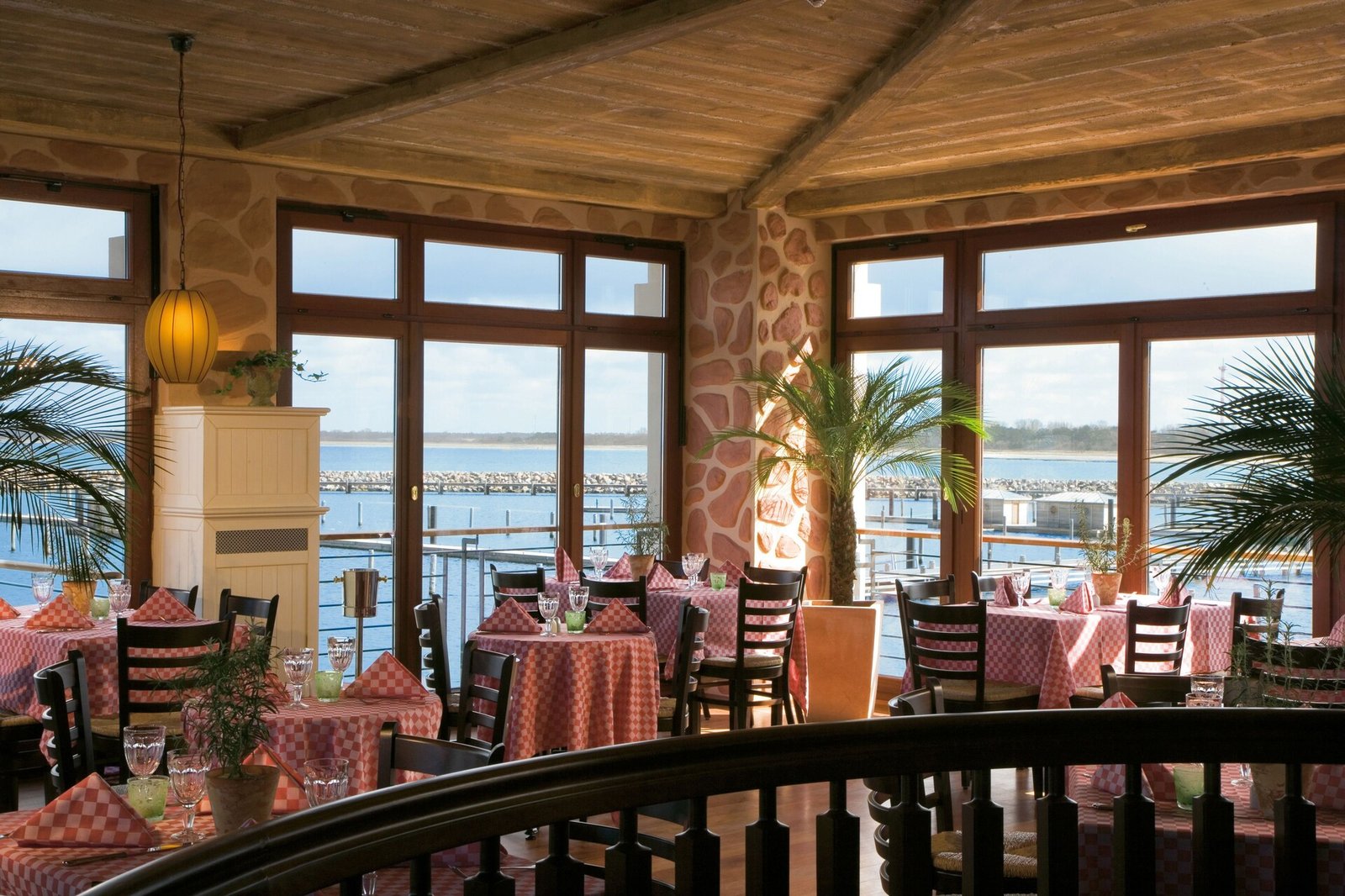 Yachthafenresidenz Hohe Düne Hotel