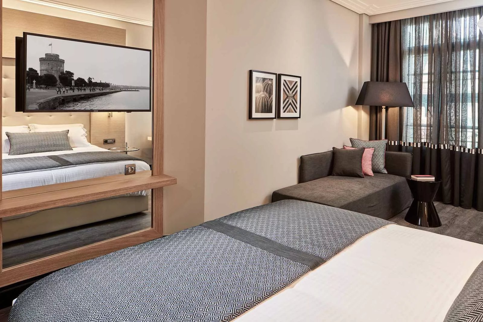 Antigon Urban Chic Hotel