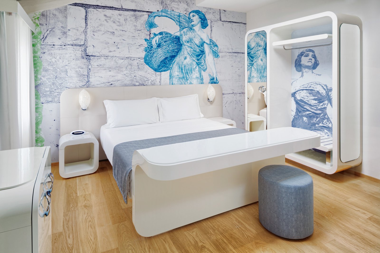 Ausonia Hungaria, rooms