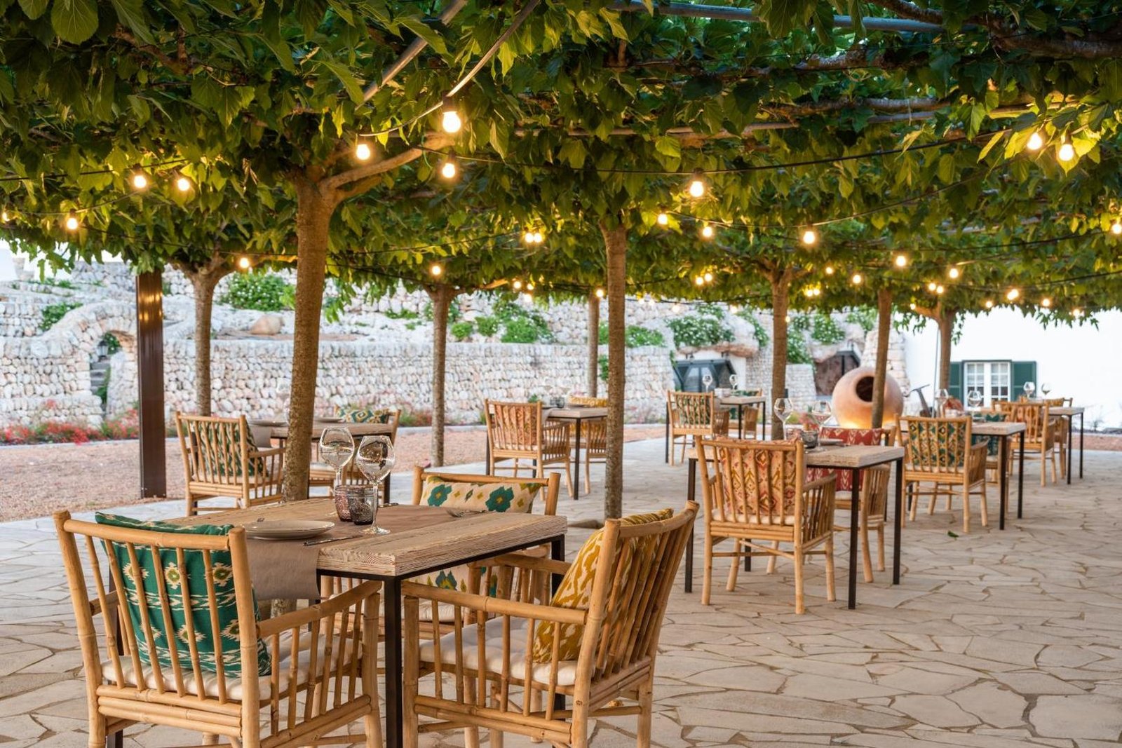 Hotel Agroturismo Llucasaldent Gran -Adults Only, at the table