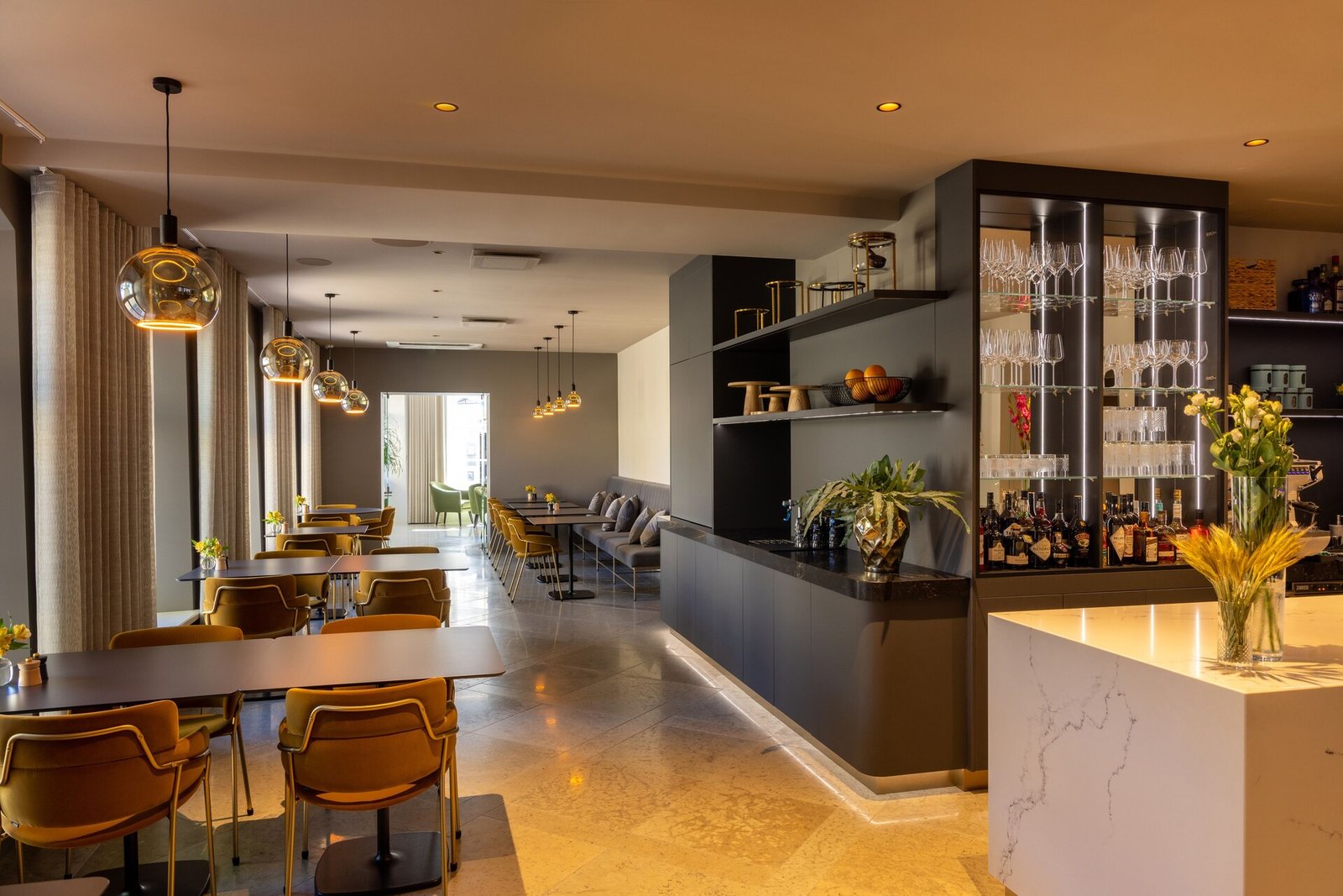 Nunne Boutique Hotel, at the table