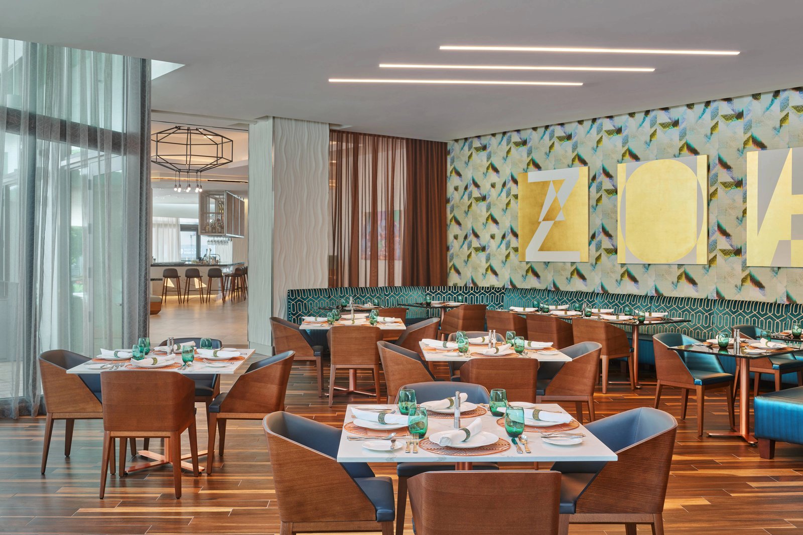 Art Ovation Hotel, Autograph Collection, tzeva