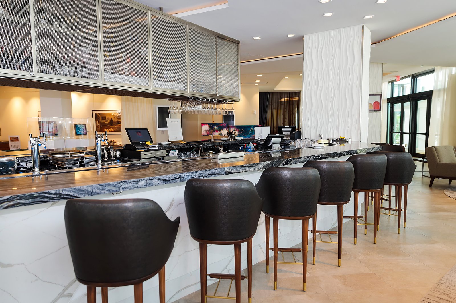 Art Ovation Hotel, Autograph Collection, at the table