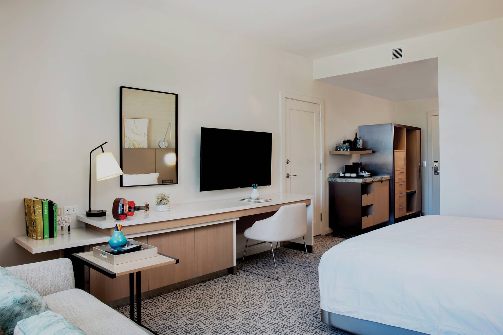 Art Ovation Hotel, Autograph Collection, rooms