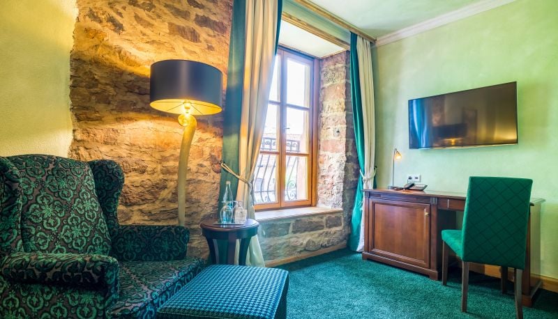 Schlosshotel Weyberhöfe