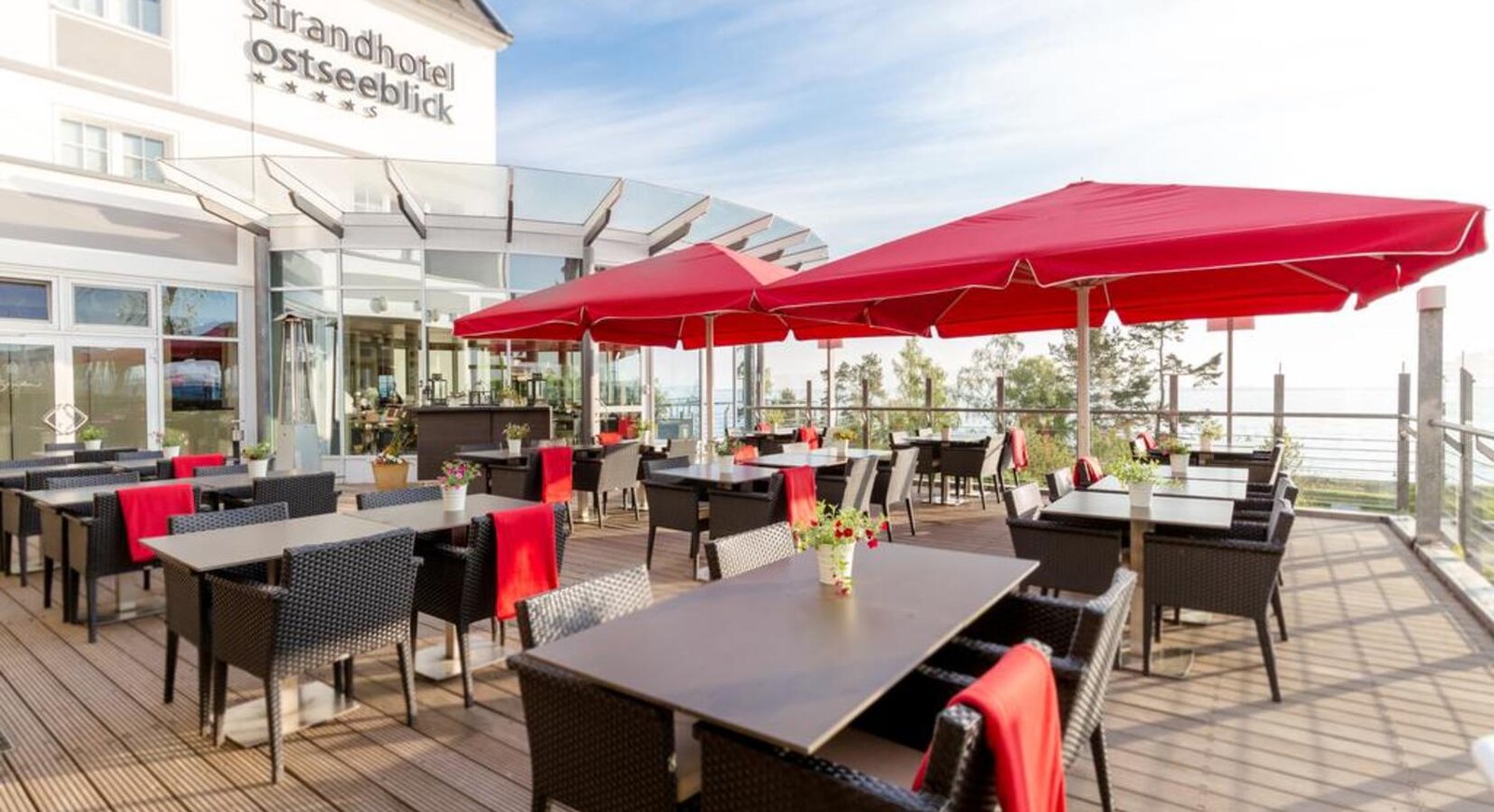Strandhotel Ostseeblick, at the table