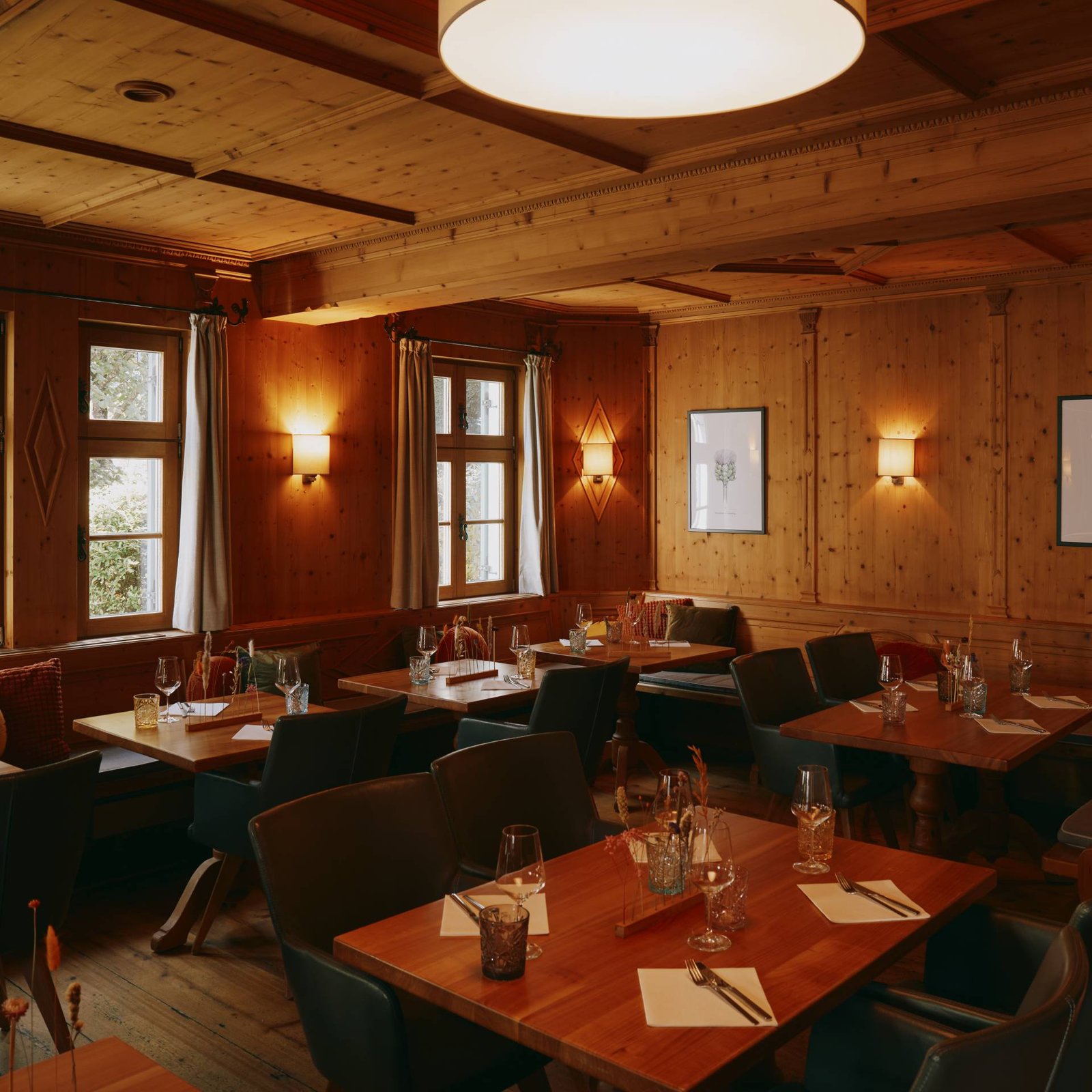 Seitner Hof, at the table