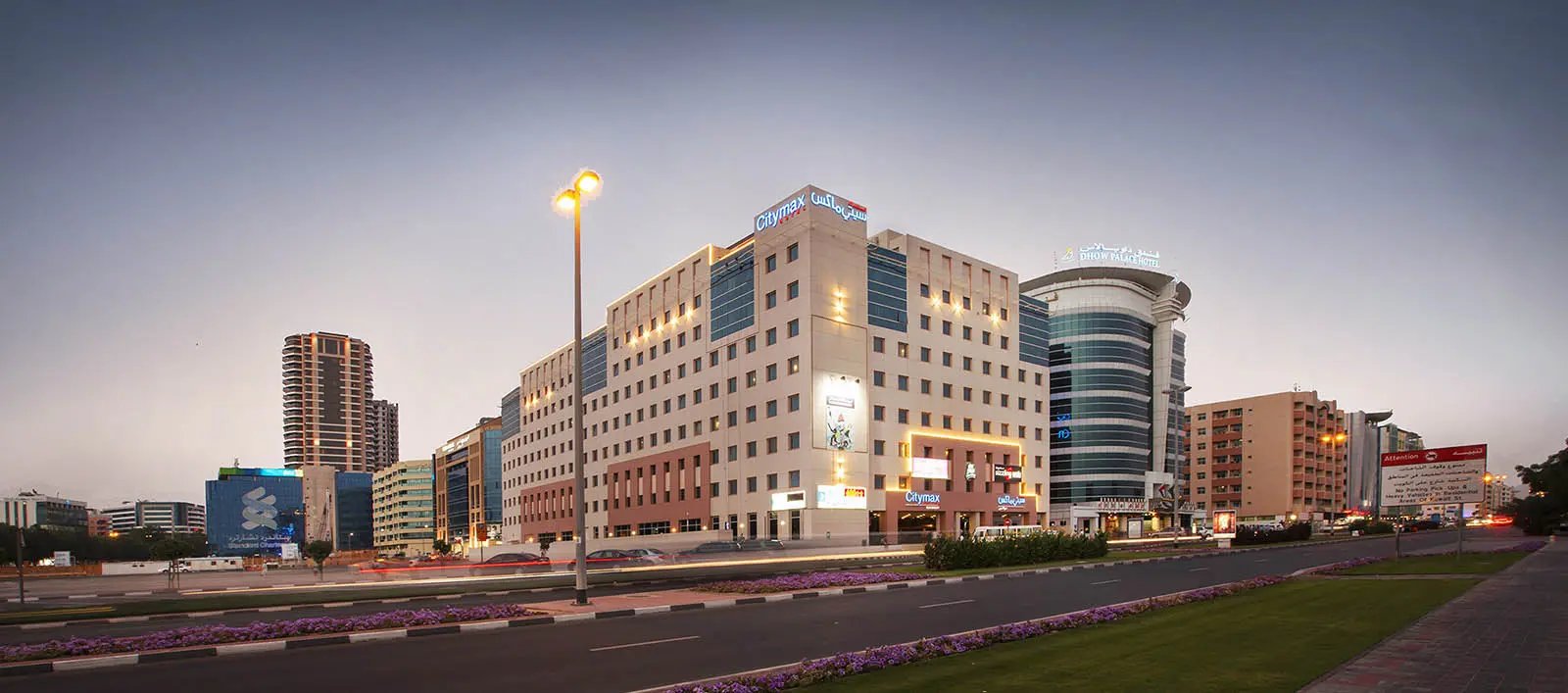 Citymax Hotel Bur Dubai — vibe