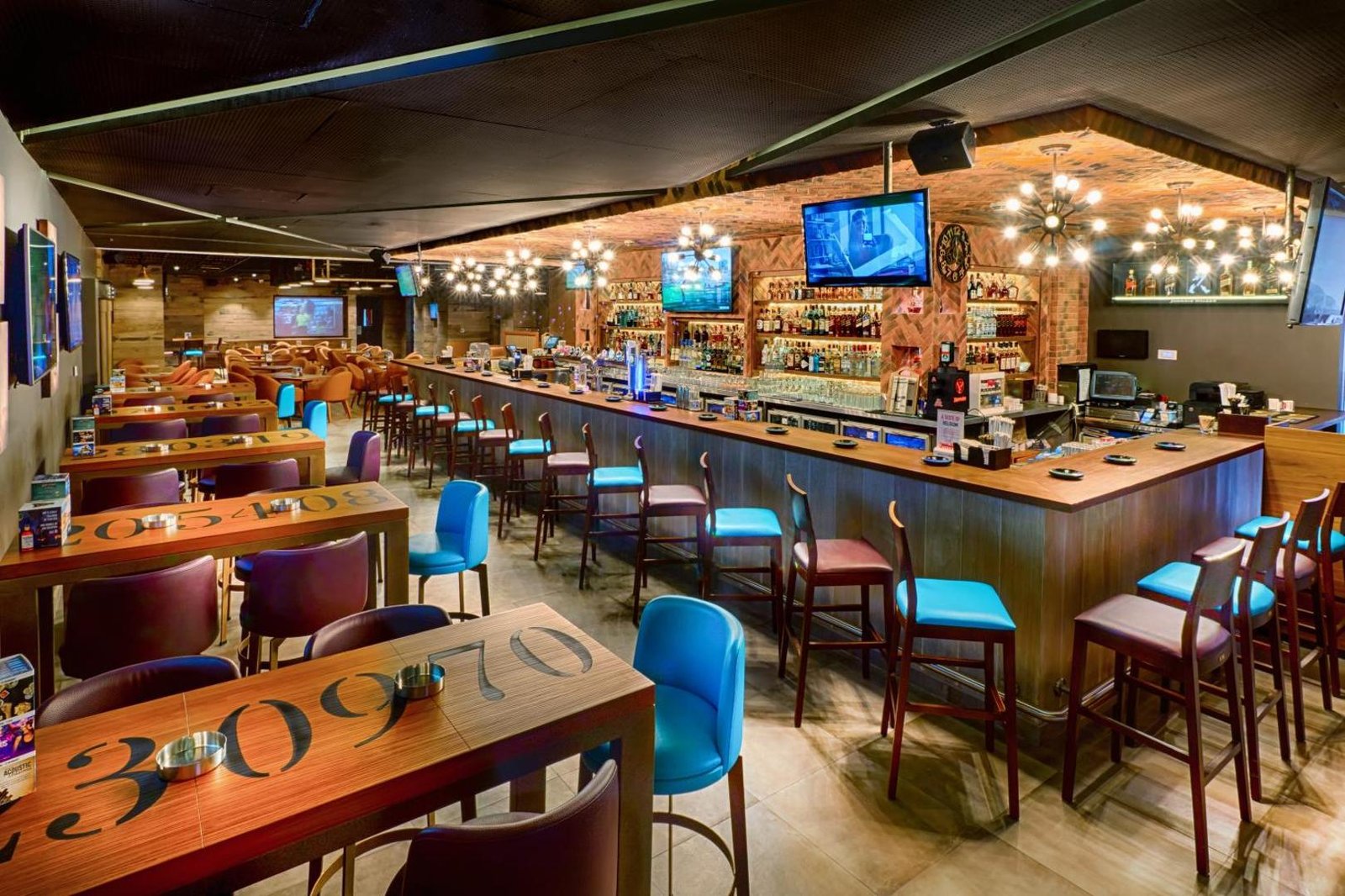 Citymax Hotel Bur Dubai — vibe