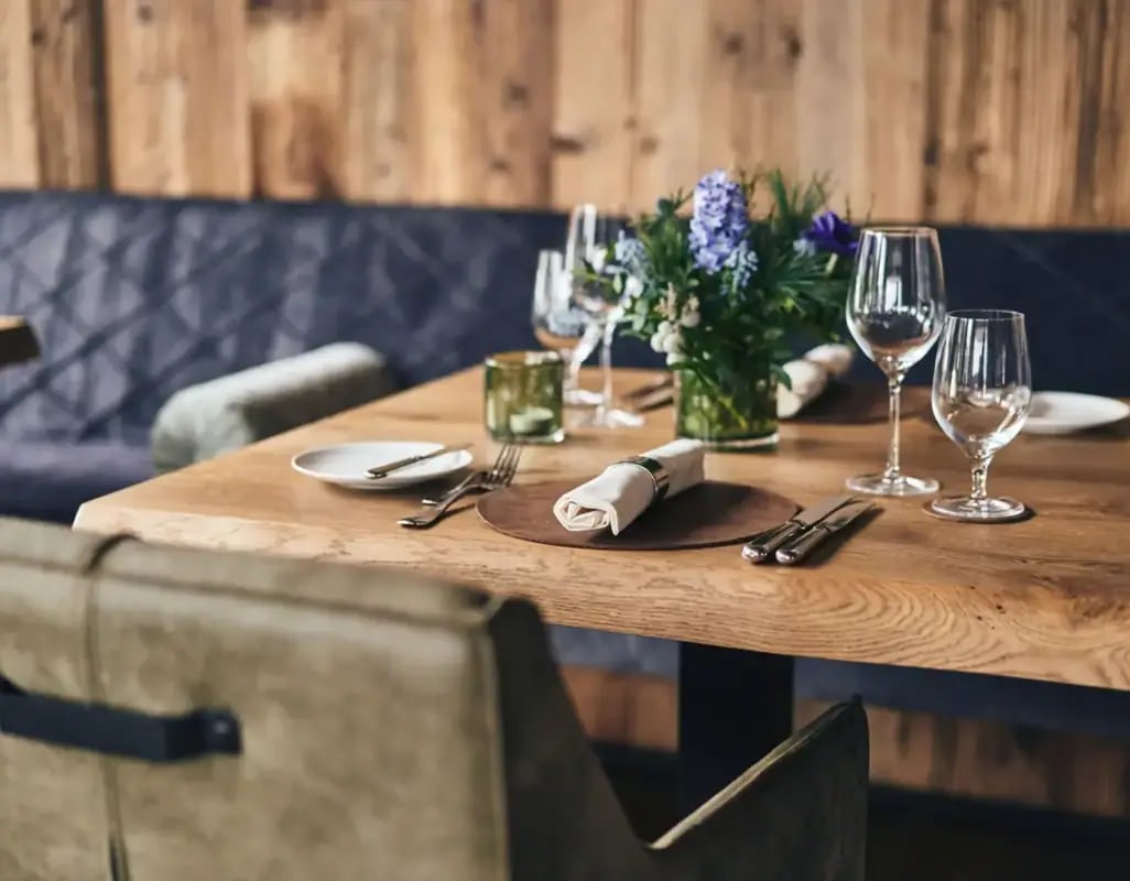 A-ROSA Ifen Hotel Kleinwalsertal, at the table