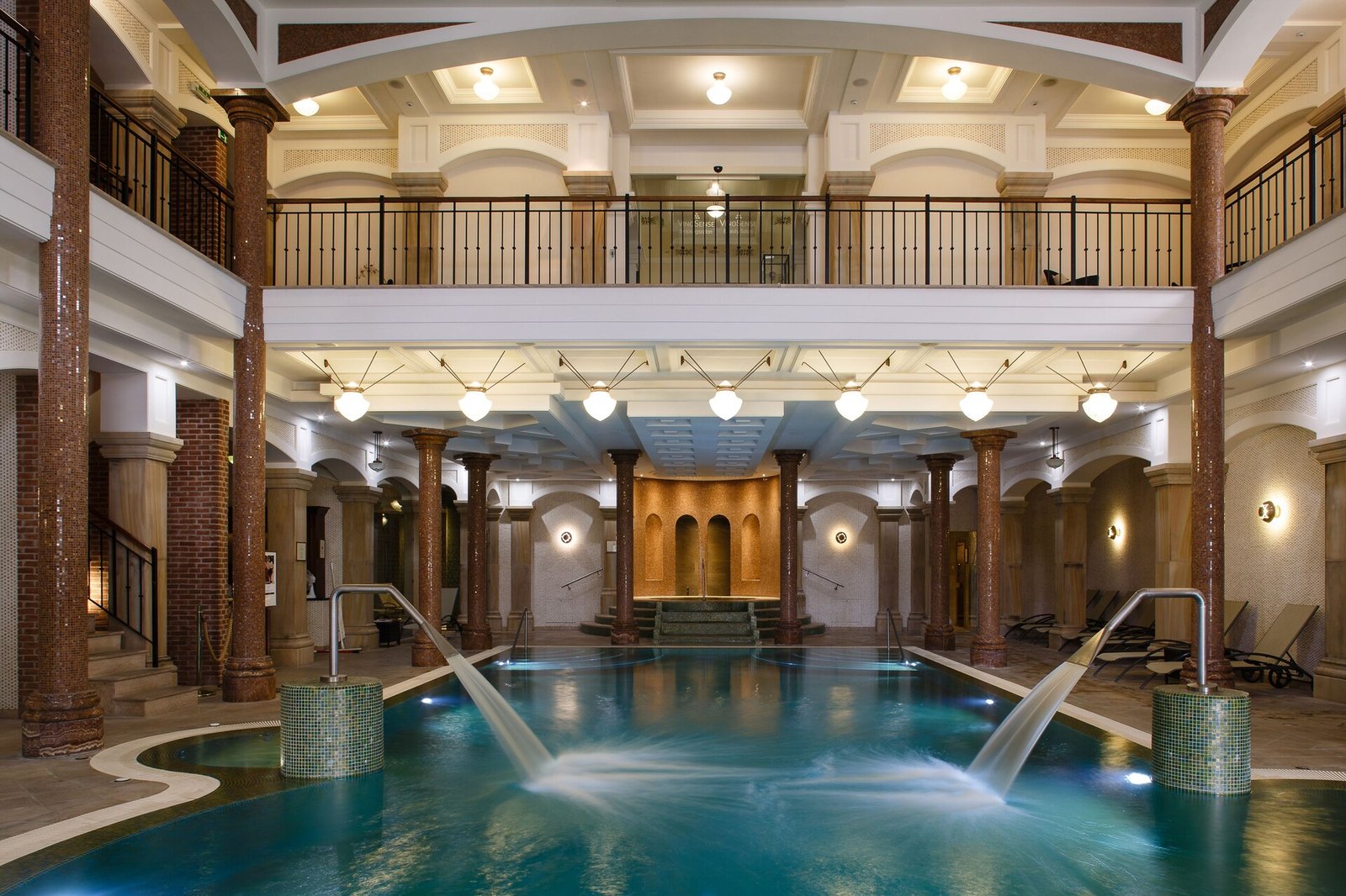 Andrássy Kúria & Spa, the pool