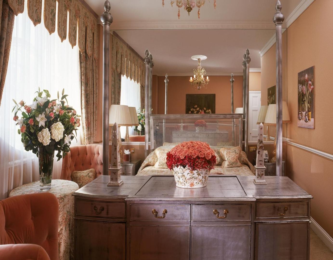 The Chesterfield Mayfair — rooms