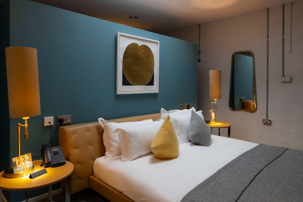 Number 31, rooms