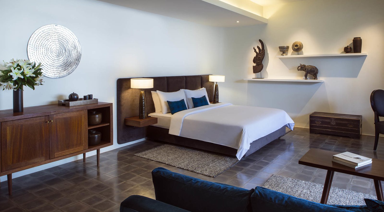 Viroth's Hotel