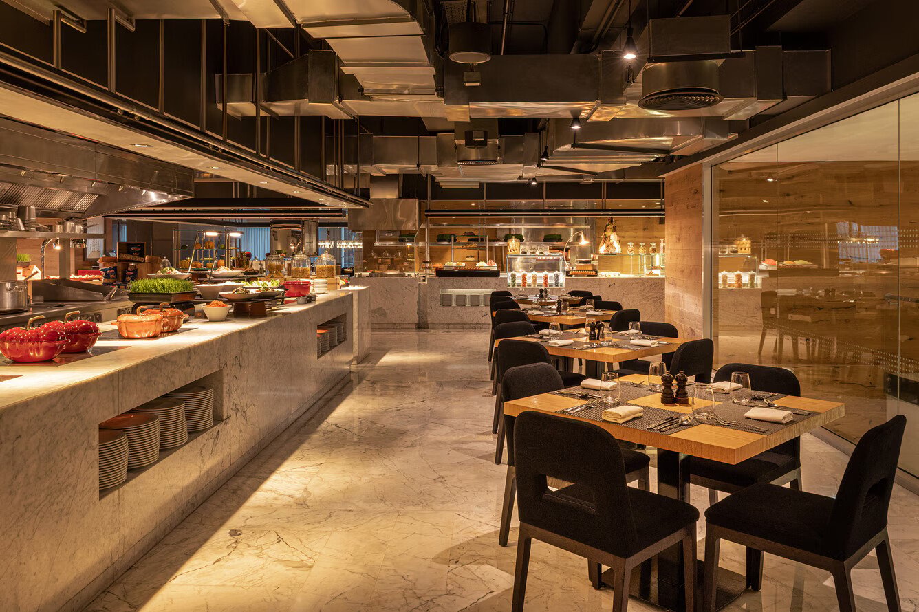 Sheraton Grand Hotel — eat & drink