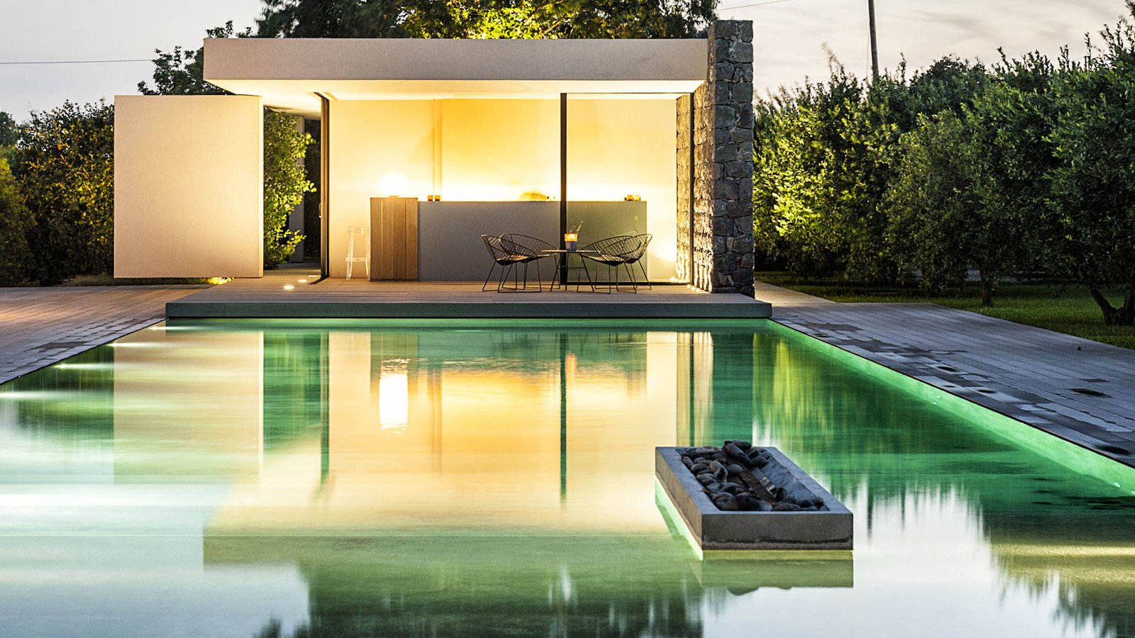 Zash Country Boutique Hotel & Spa, the pool