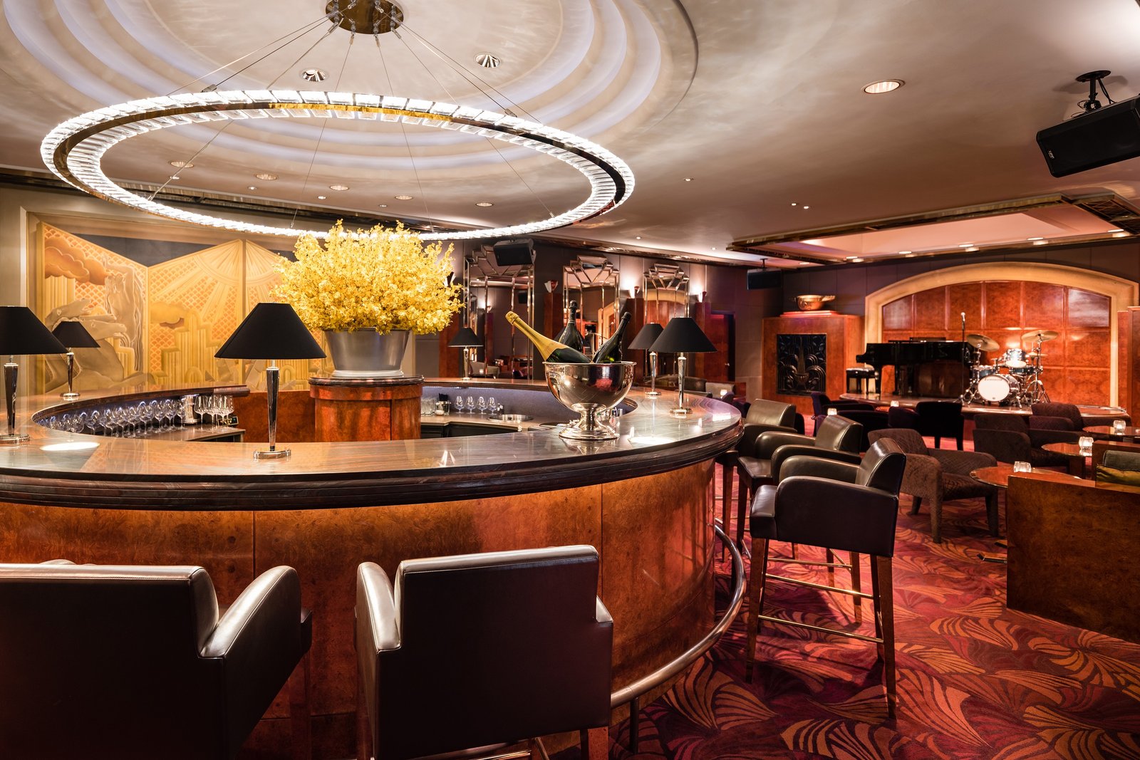 Grand Hyatt Hong Kong — eat & drink