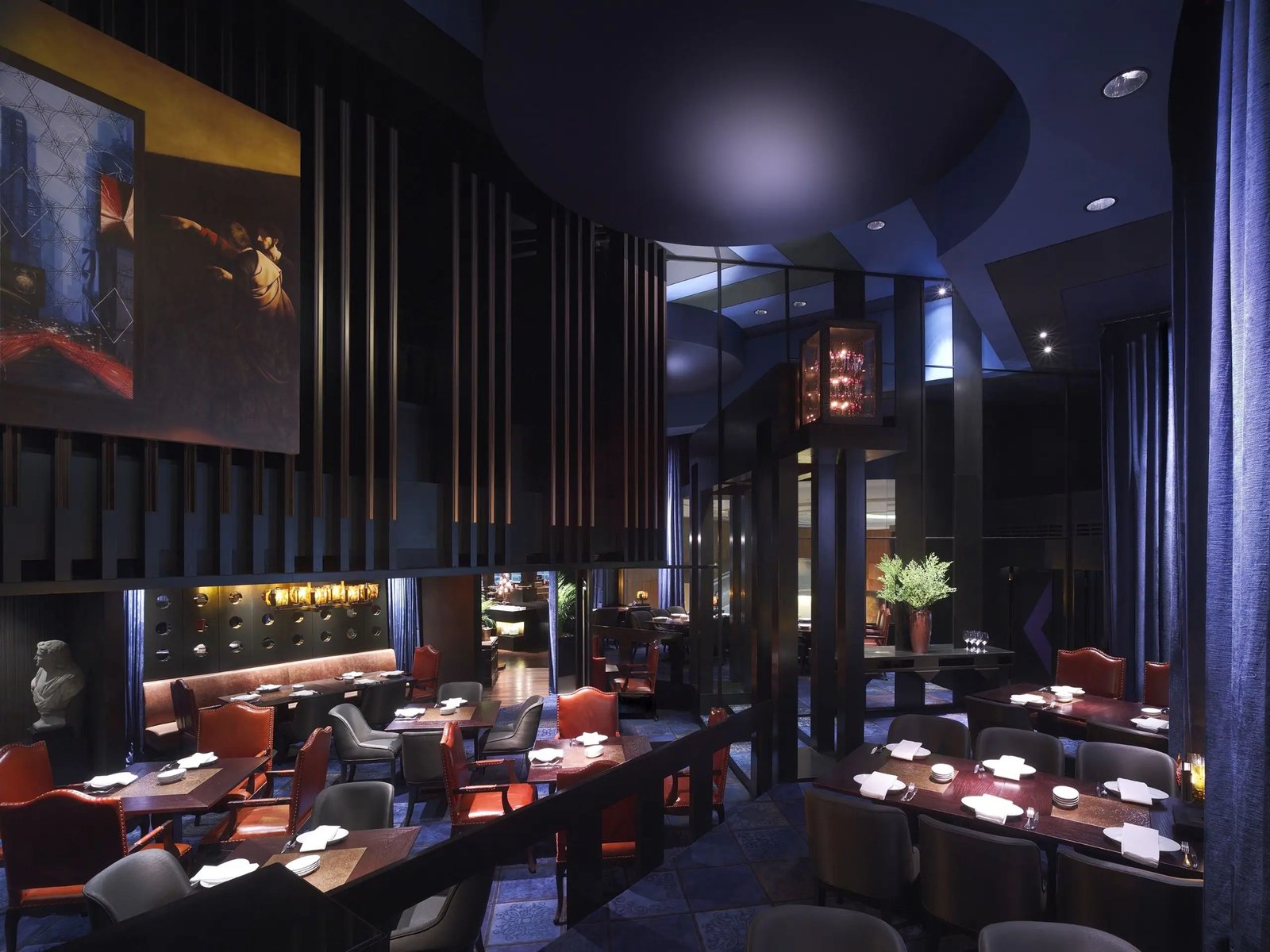 Grand Hyatt Hong Kong, at the table