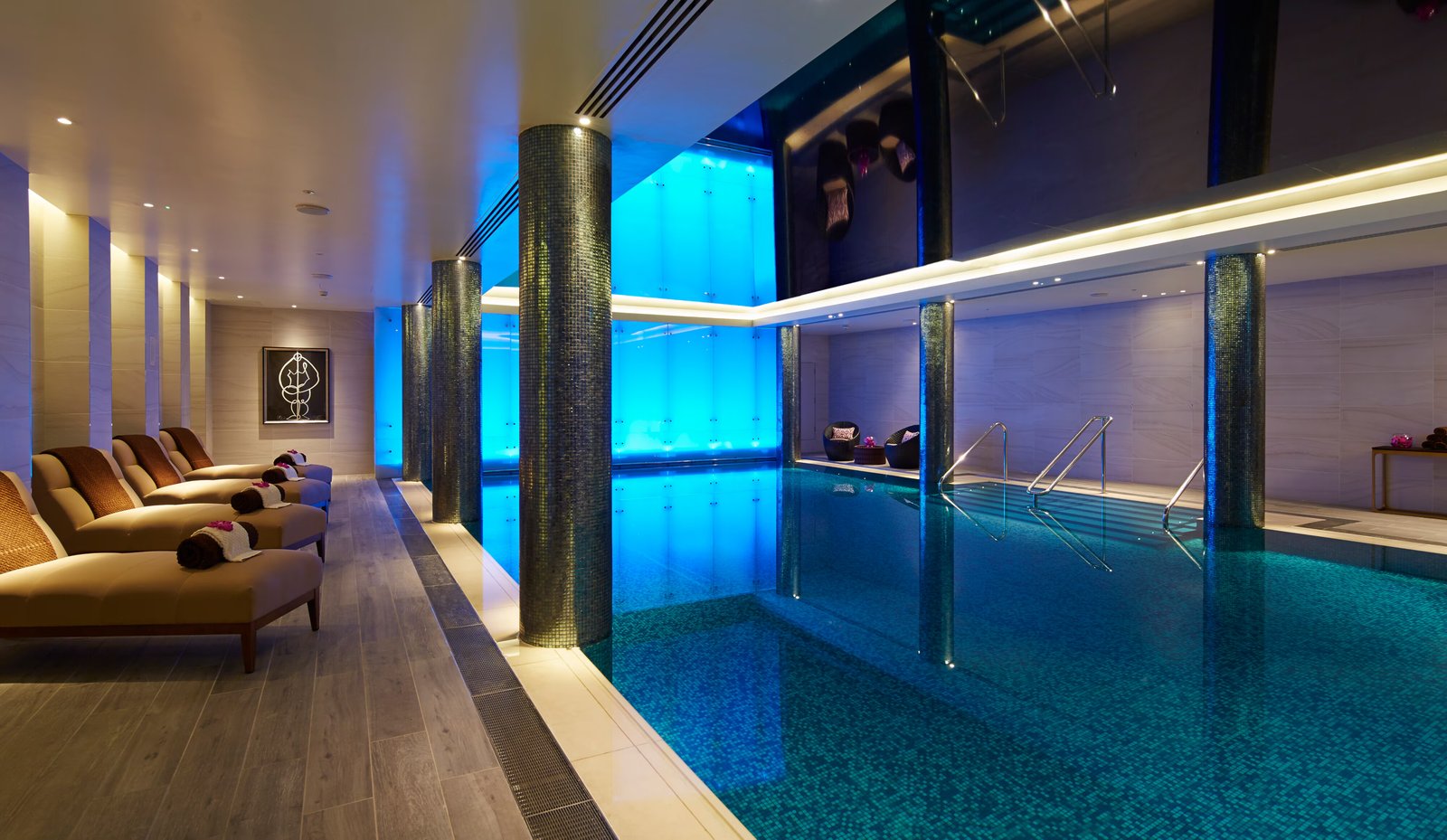 London Marriott Hotel Park Lane — vibe