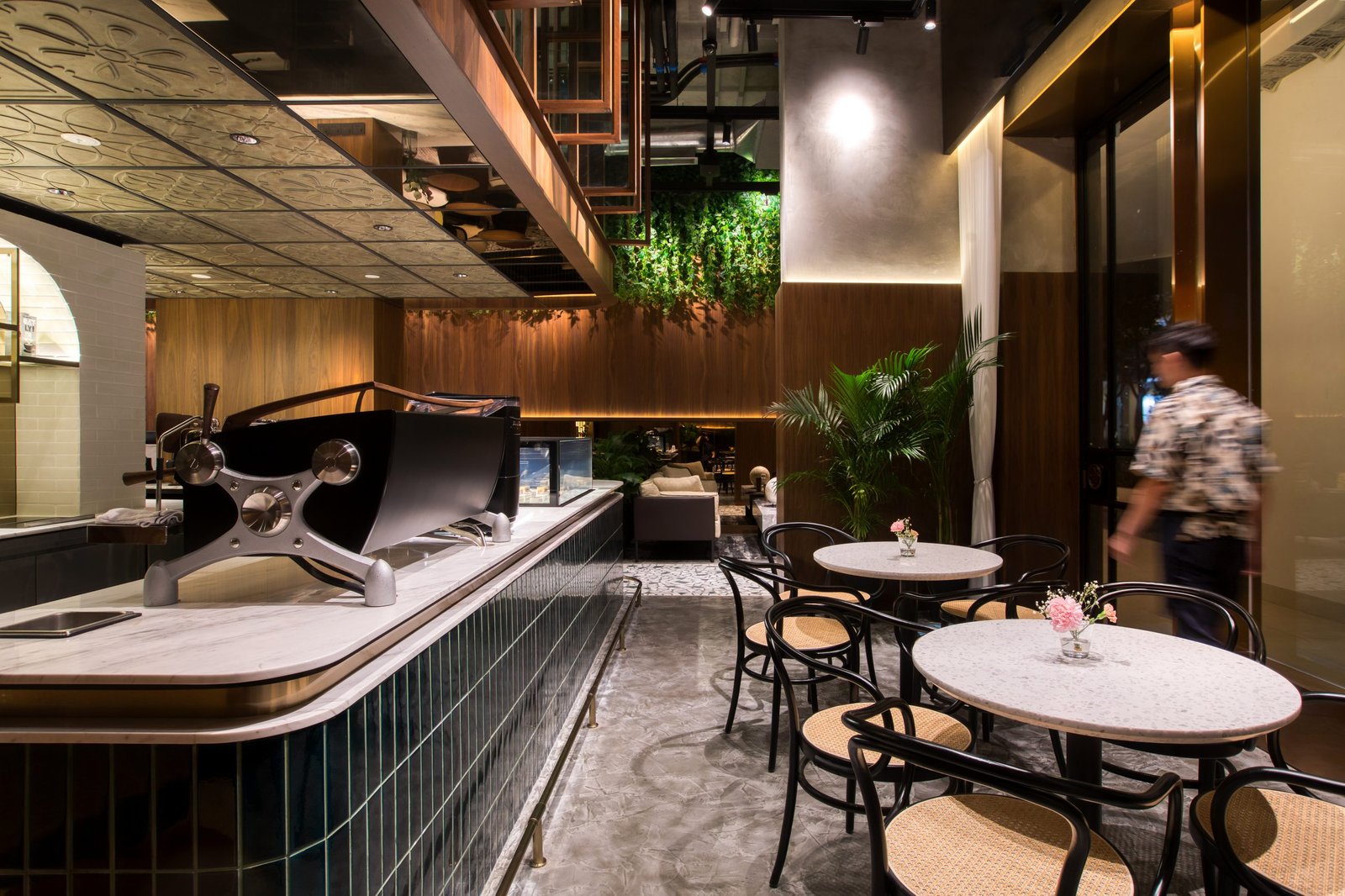 The LUMA Hotel, flow coffee