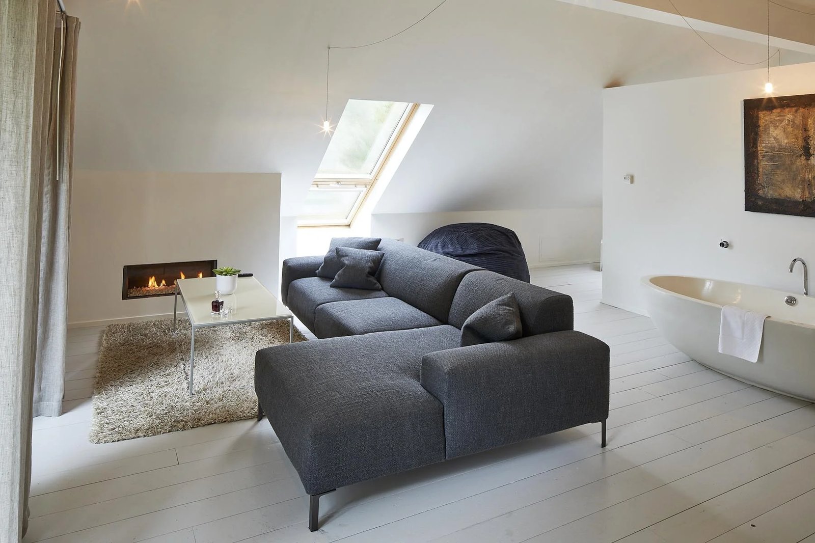 Tuddenham Mill, rooms