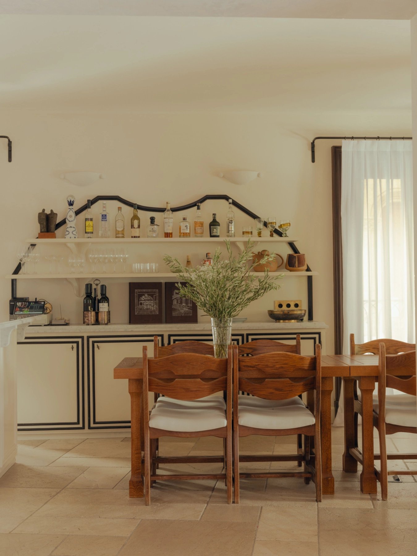 Portella, at the table