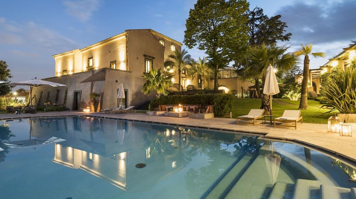 Relais San Giuliano, the pool