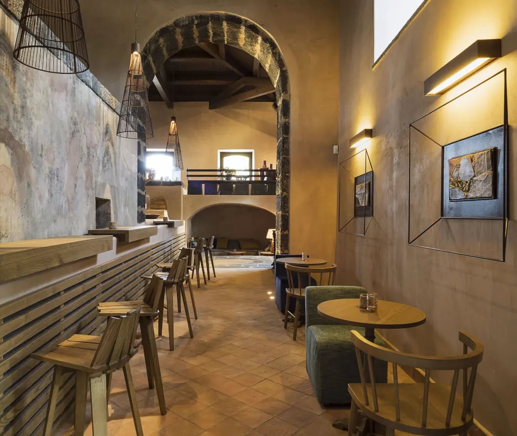 Relais San Giuliano, at the table