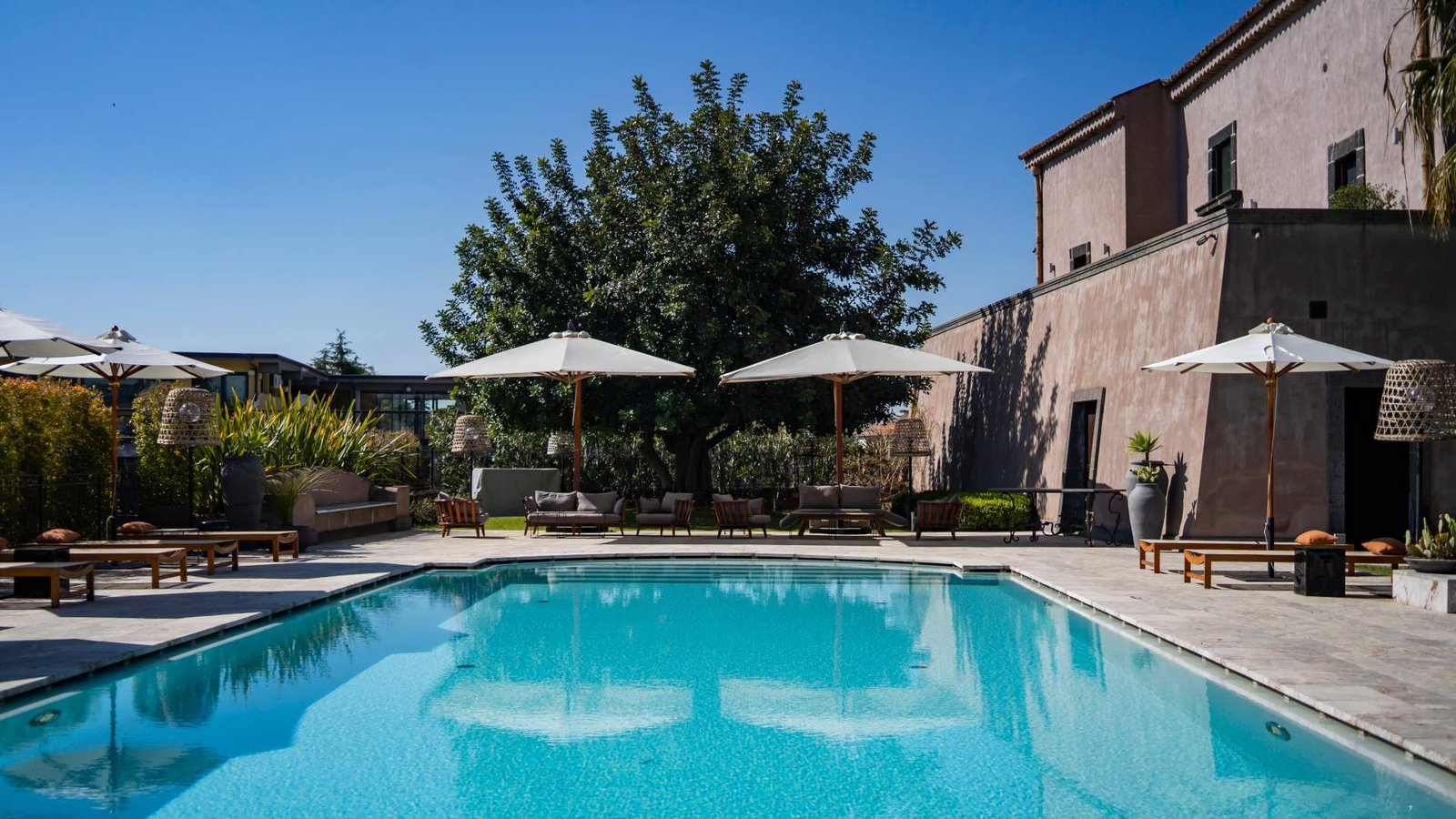 Relais San Giuliano, the pool