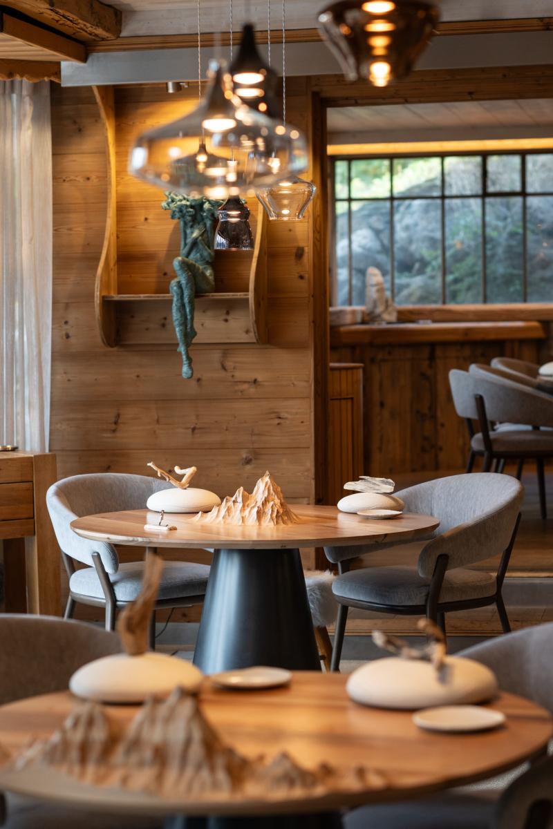 Hôtel et Restaurant La Maison Bleue