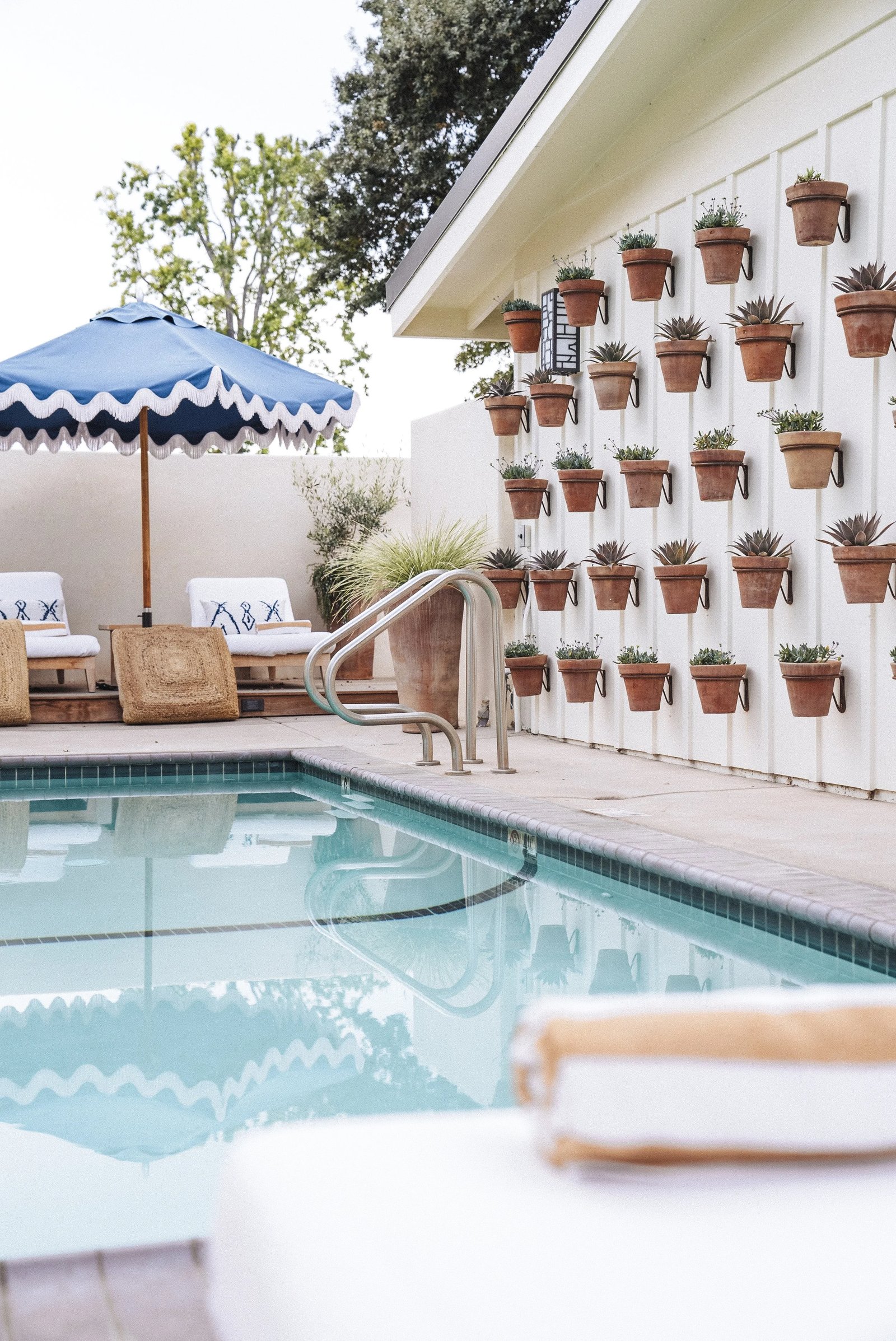 Hotel Ynez, the pool
