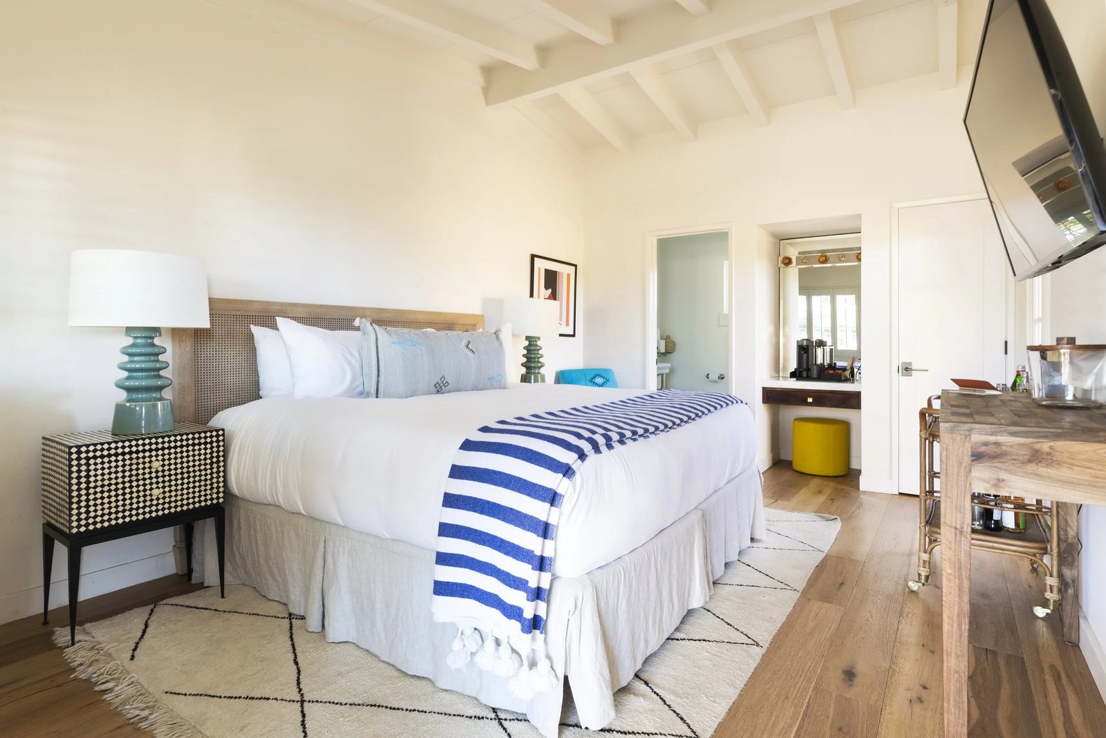 Hotel Ynez, rooms