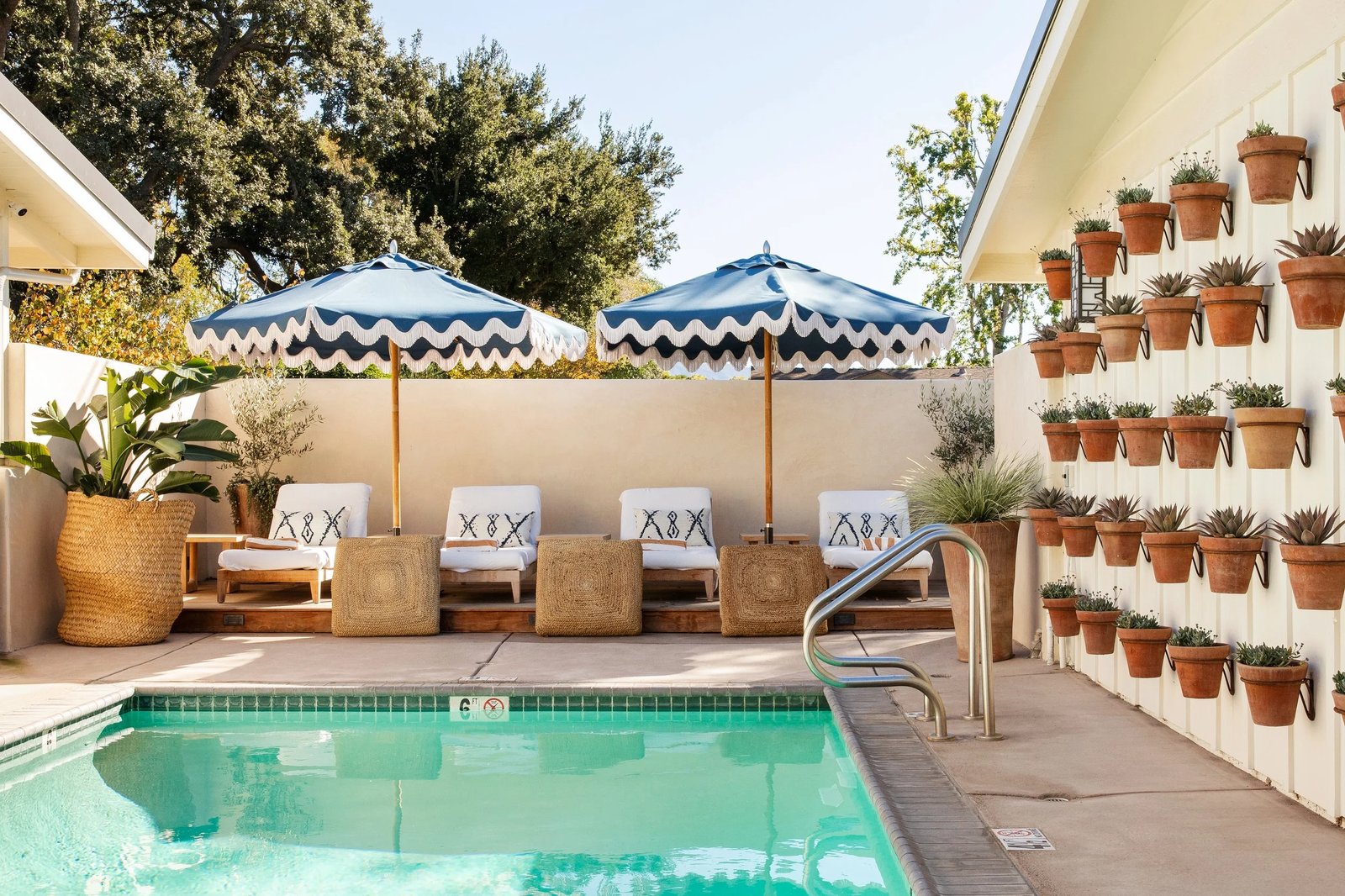 Hotel Ynez