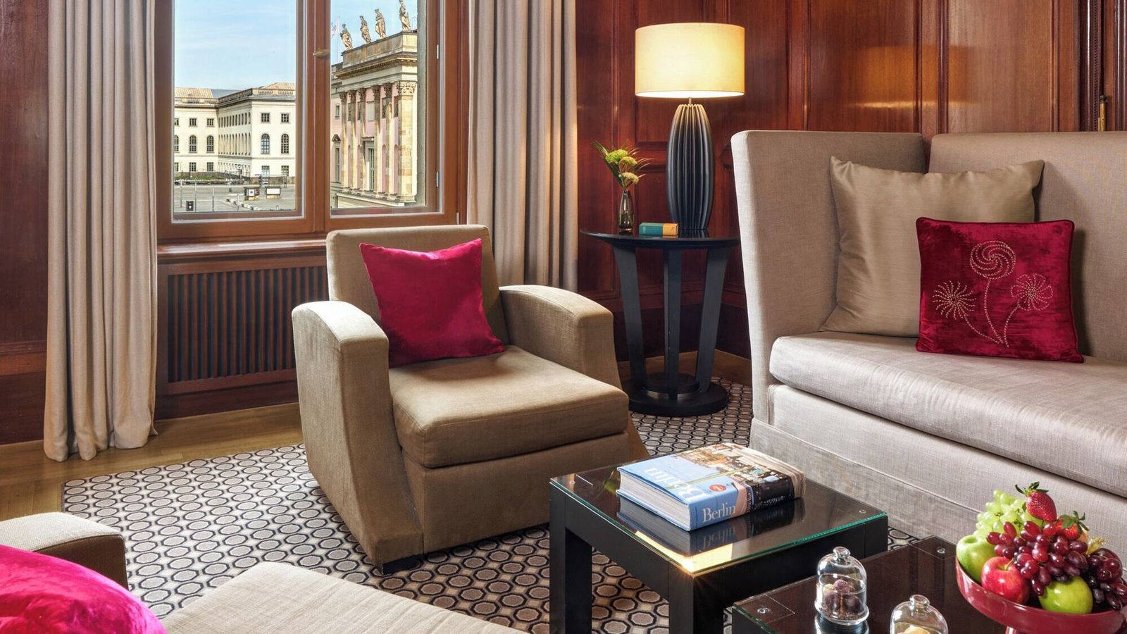 Hotel de Rome — rooms