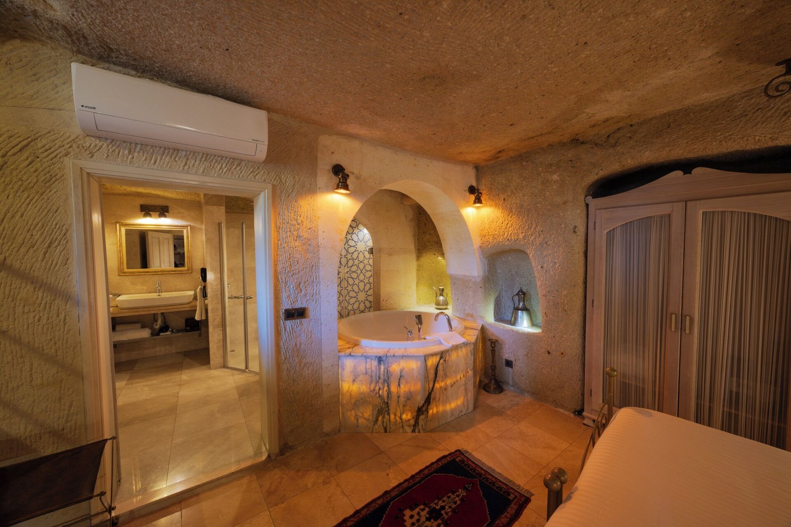 Tafoni Houses Cave Hotel, rooms