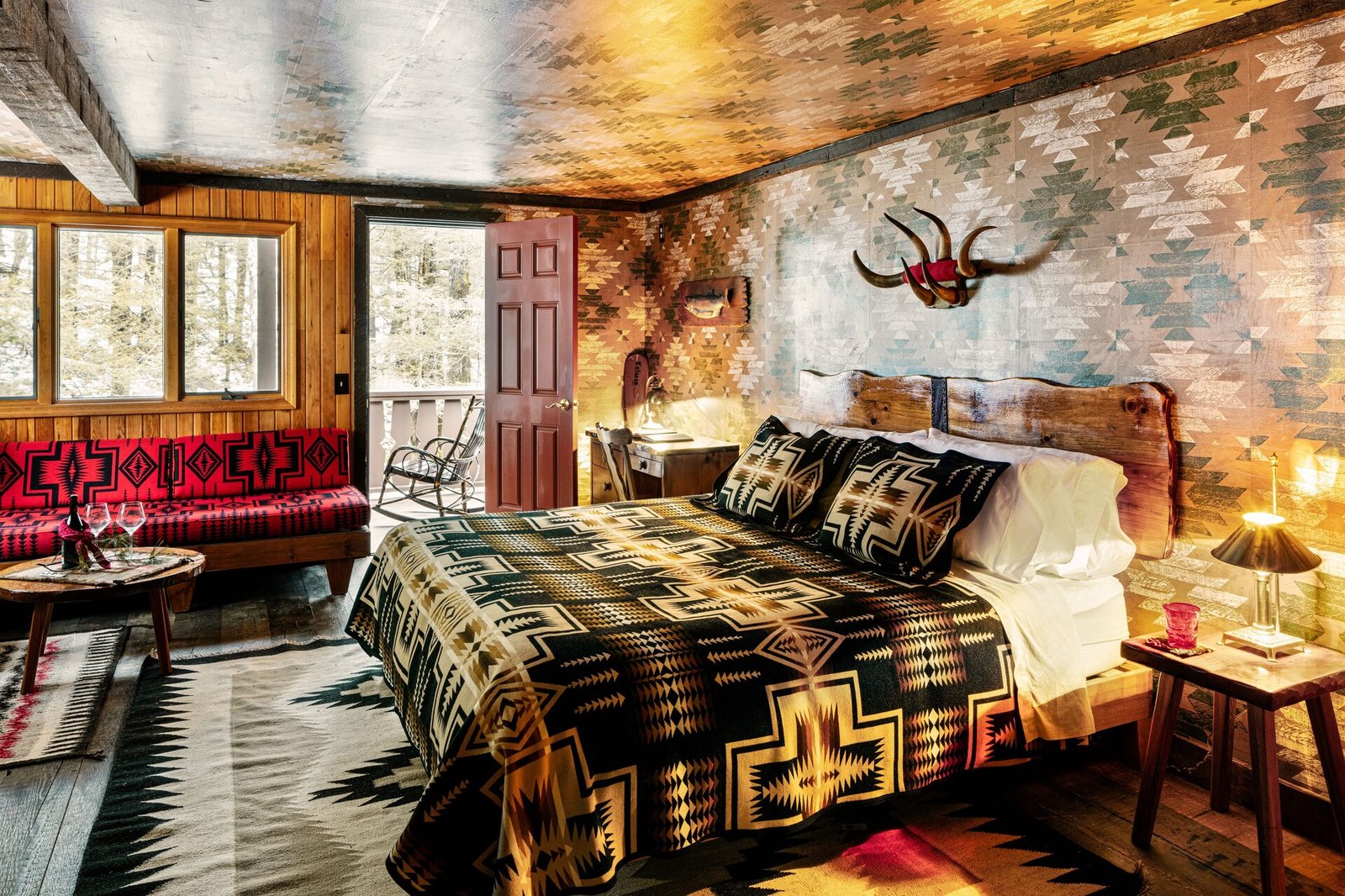 Urban Cowboy Lodge, rooms