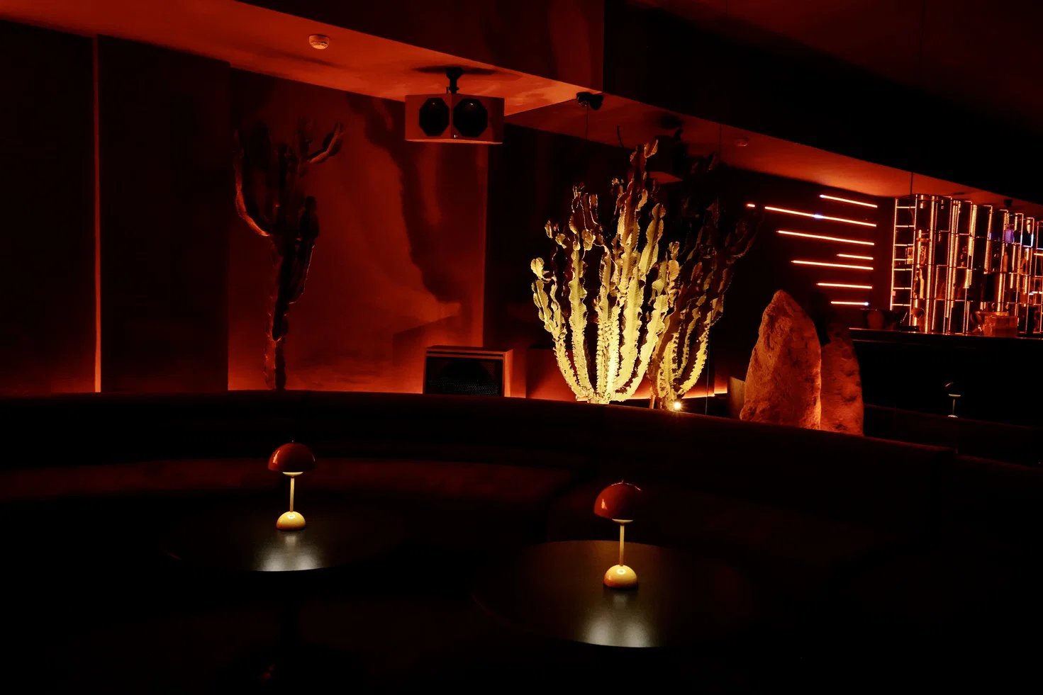 Los Felices Ibiza - Adults Only, at the table