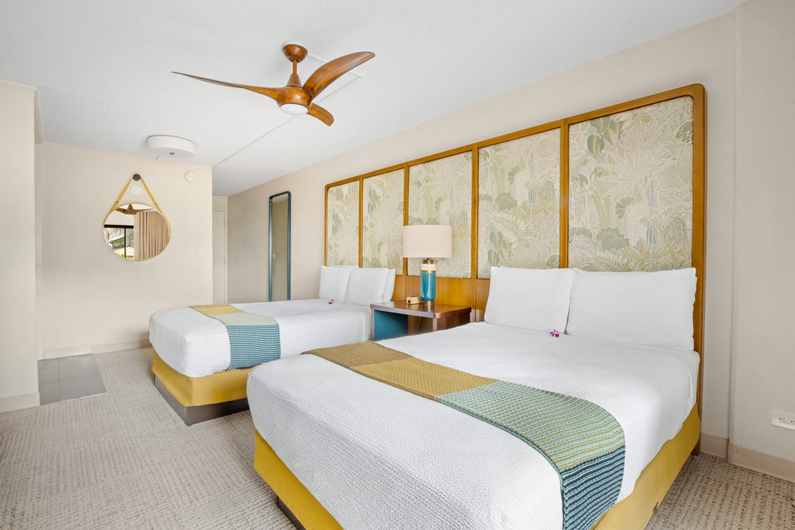 White Sands Hotel, rooms